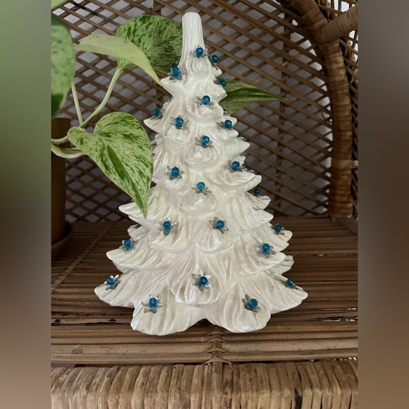 Vintage Ceramic Christmas Tree - Picture 13 of 14